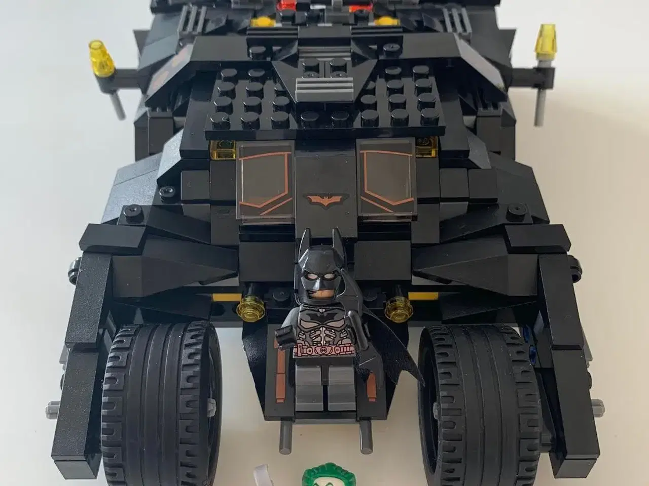 Billede 3 - Sprit ny Batman bil + to figure