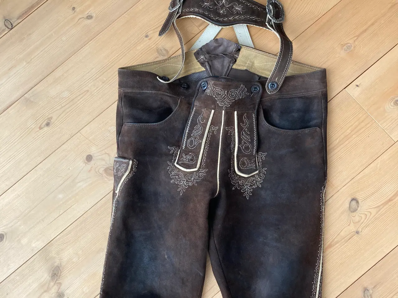 Billede 3 - Bierfest/Oktoberfest ægte Bayriske Lederhosen