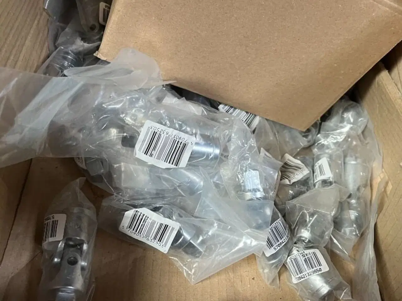 Billede 3 - Værkstedsudstyr Lot med DIV. Toppe 3/4 Del 1/4 toppe