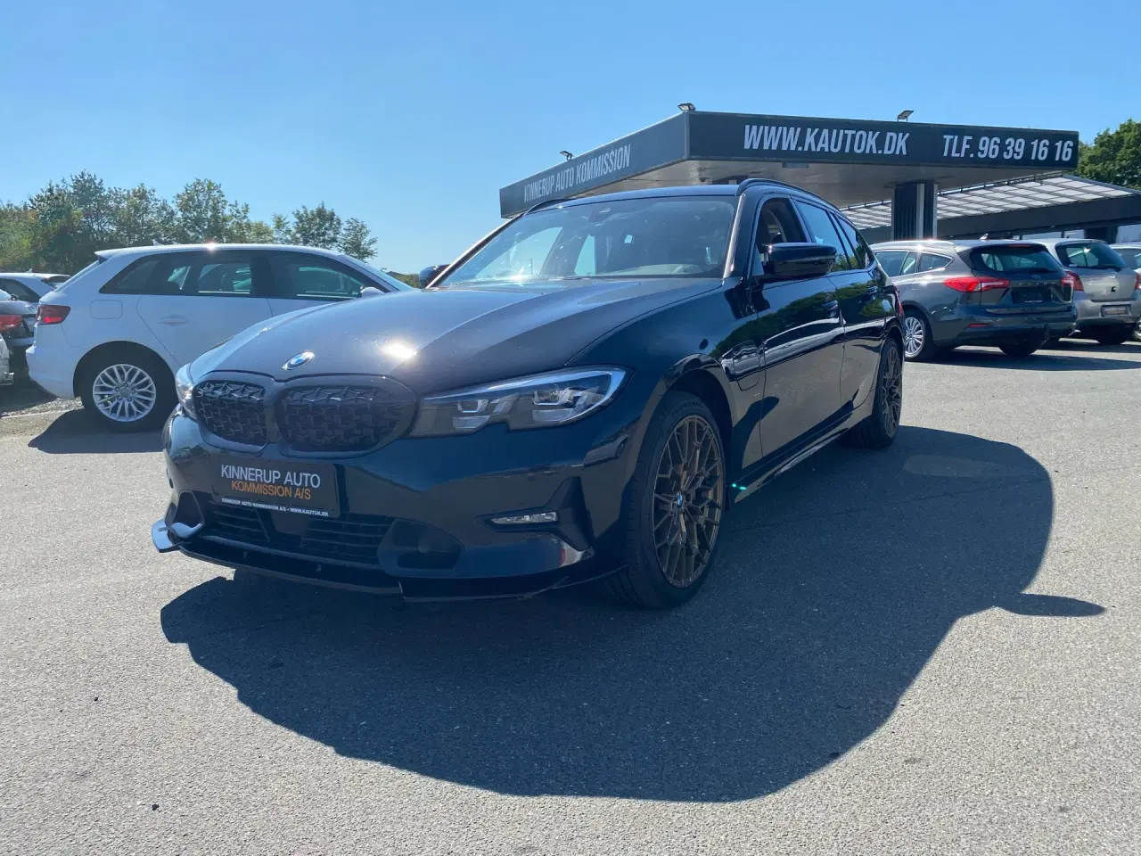Billede 1 - BMW 330e Touring 2,0 Plugin-hybrid Sport Line Steptronic 292HK Stc 8g Aut.