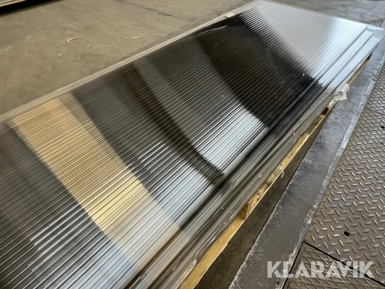 Billede 8 - Isoleret Tagplader Plast 4 styk