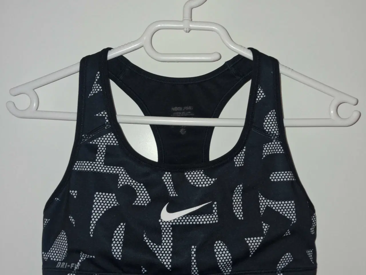 Billede 1 - Nike SportsBH str. S