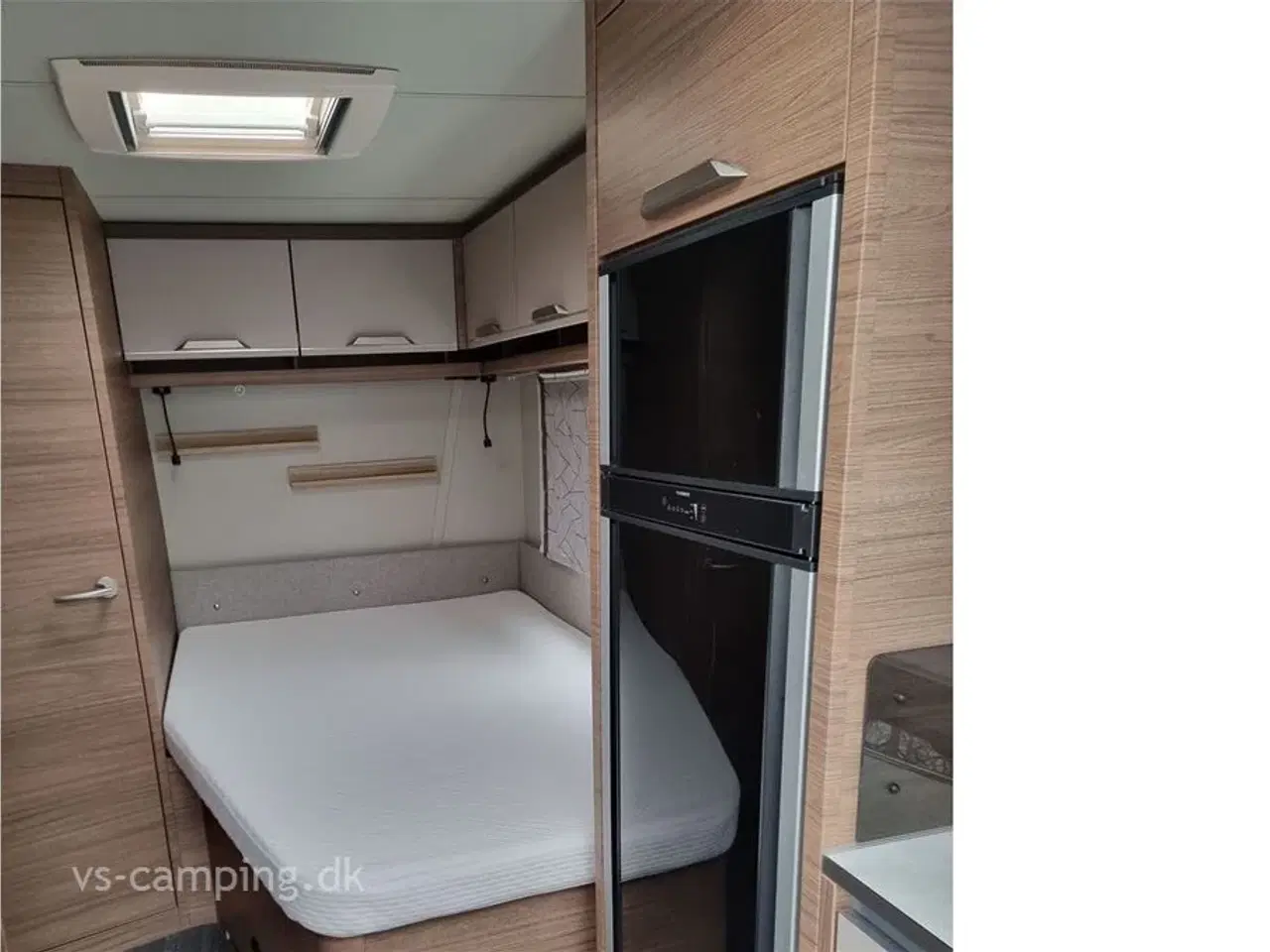 Billede 4 - 2023 - Knaus Sport 500 UF   HYSTERISK VELHOLDT CAMPINGVOGN MED FRANSK SENG.