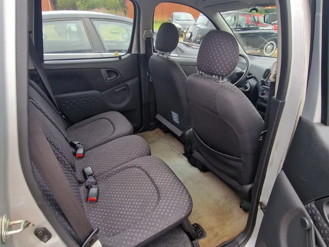 Billede 8 - Toyota Yaris Verso 1,3 Luna Komfort