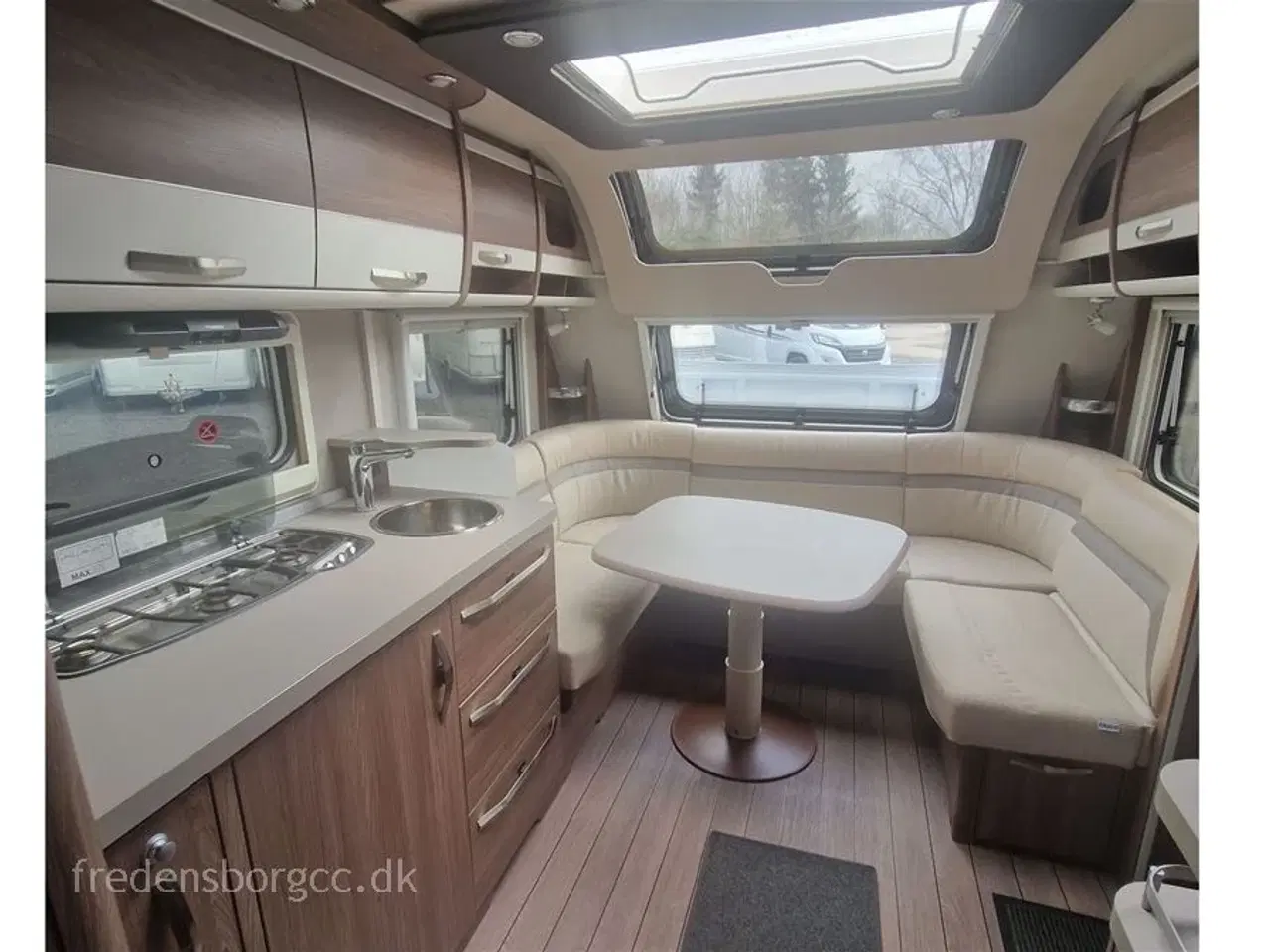 Billede 3 - 2020 - Knaus Südwind Scandinavian Selection 590 UK Alde Centralvarme   MED 3 KØJER