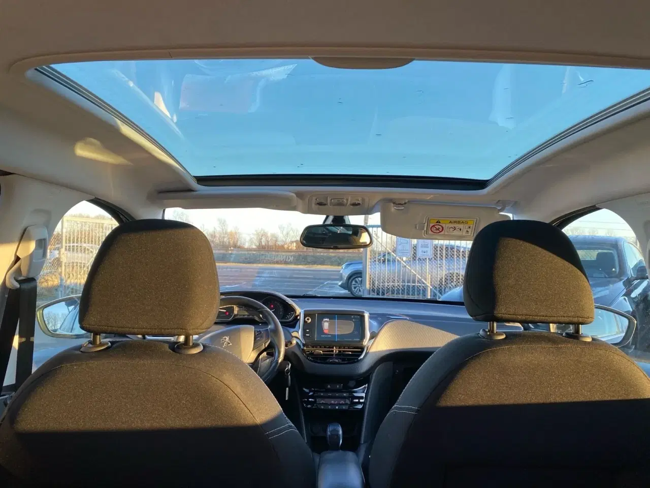 Billede 9 - Peugeot 208 1,6 BlueHDi Desire Sky 100HK 5d