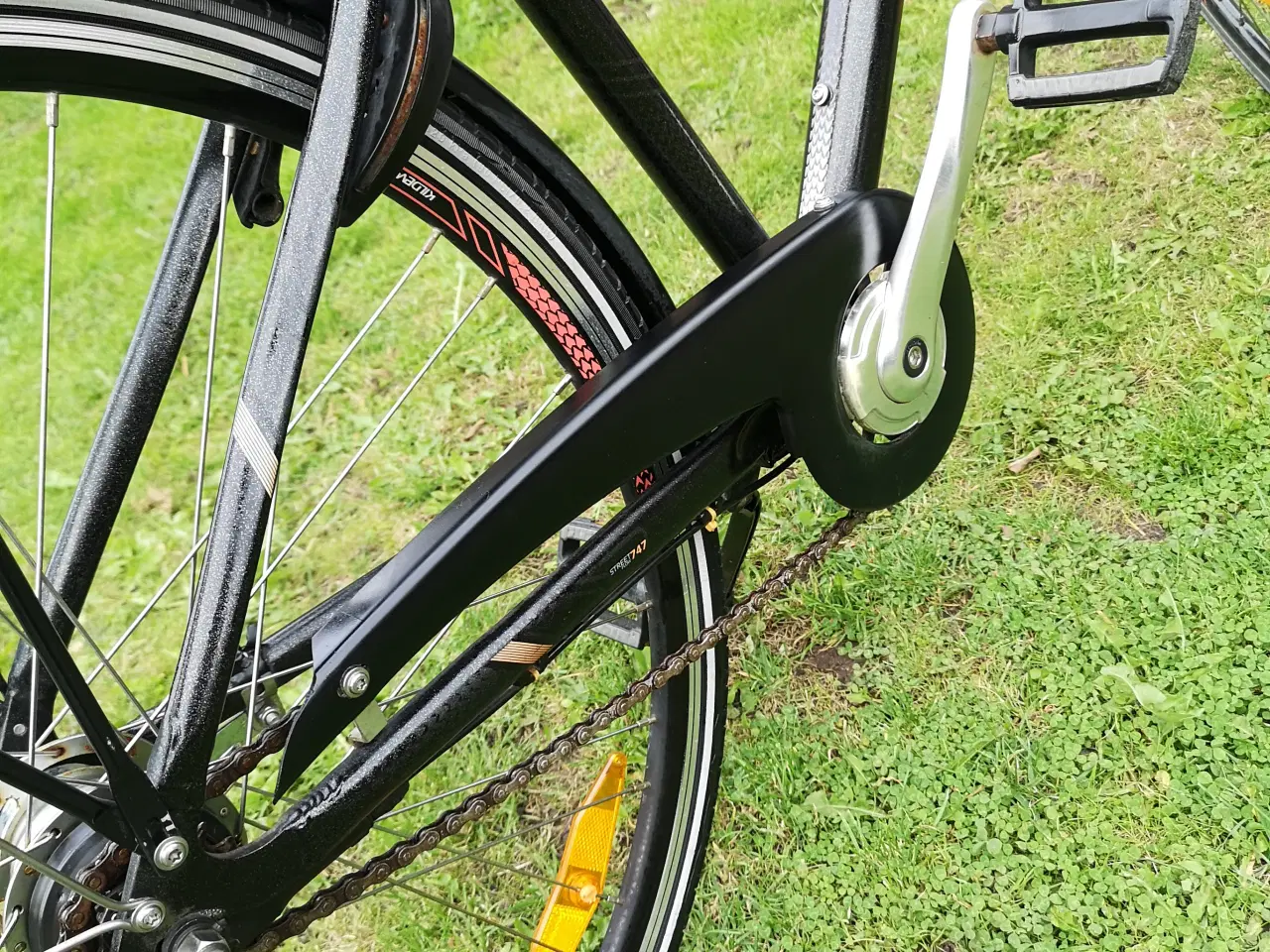 Billede 7 - KILDEMOES 28"  48cm For- og baglygter,  gode dæk ,