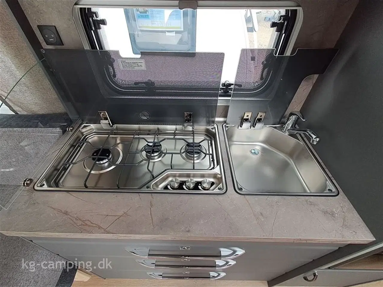 Billede 9 - 2026 - Hobby De Luxe 460 UFe Ny 2026 kampagne model fra HOBBY