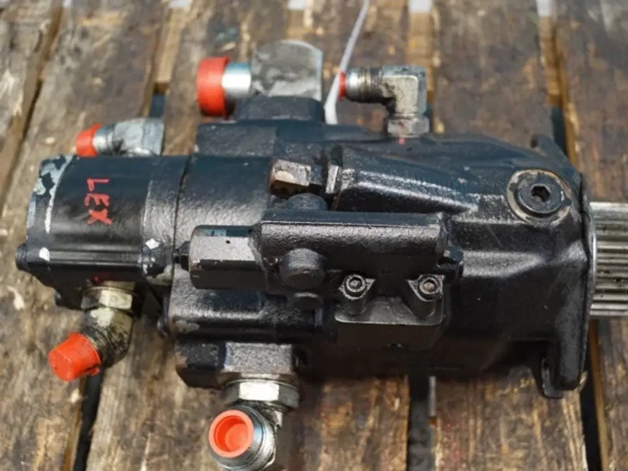 Billede 4 - MacDon D60 Hydraulikpumpe