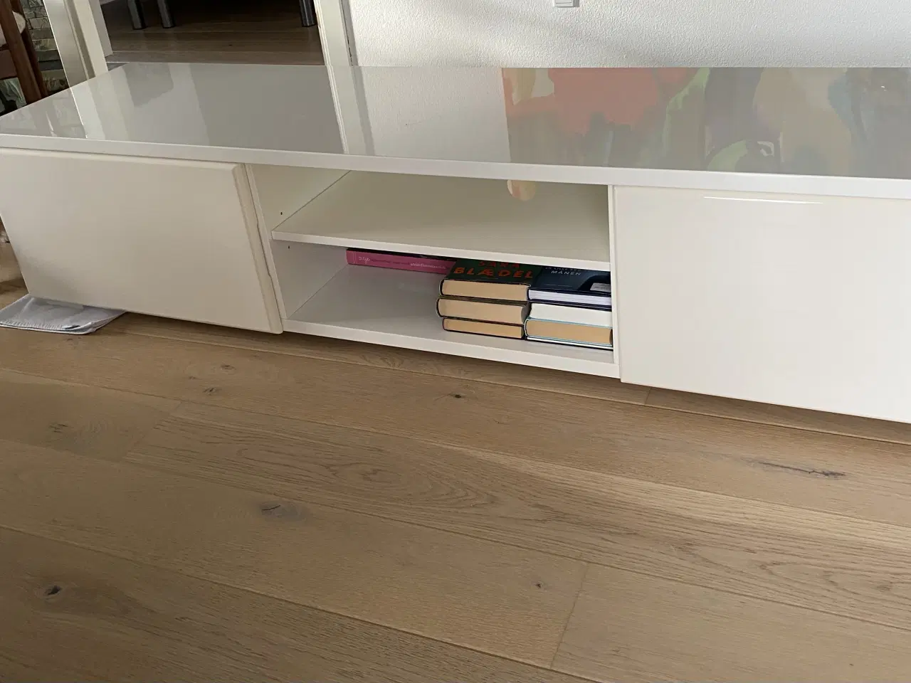 Billede 2 - Tv skænk fra Ilva