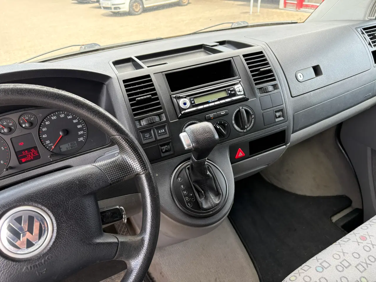 Billede 12 - VW Transporter 2,5i van disel aut. partikelfilter