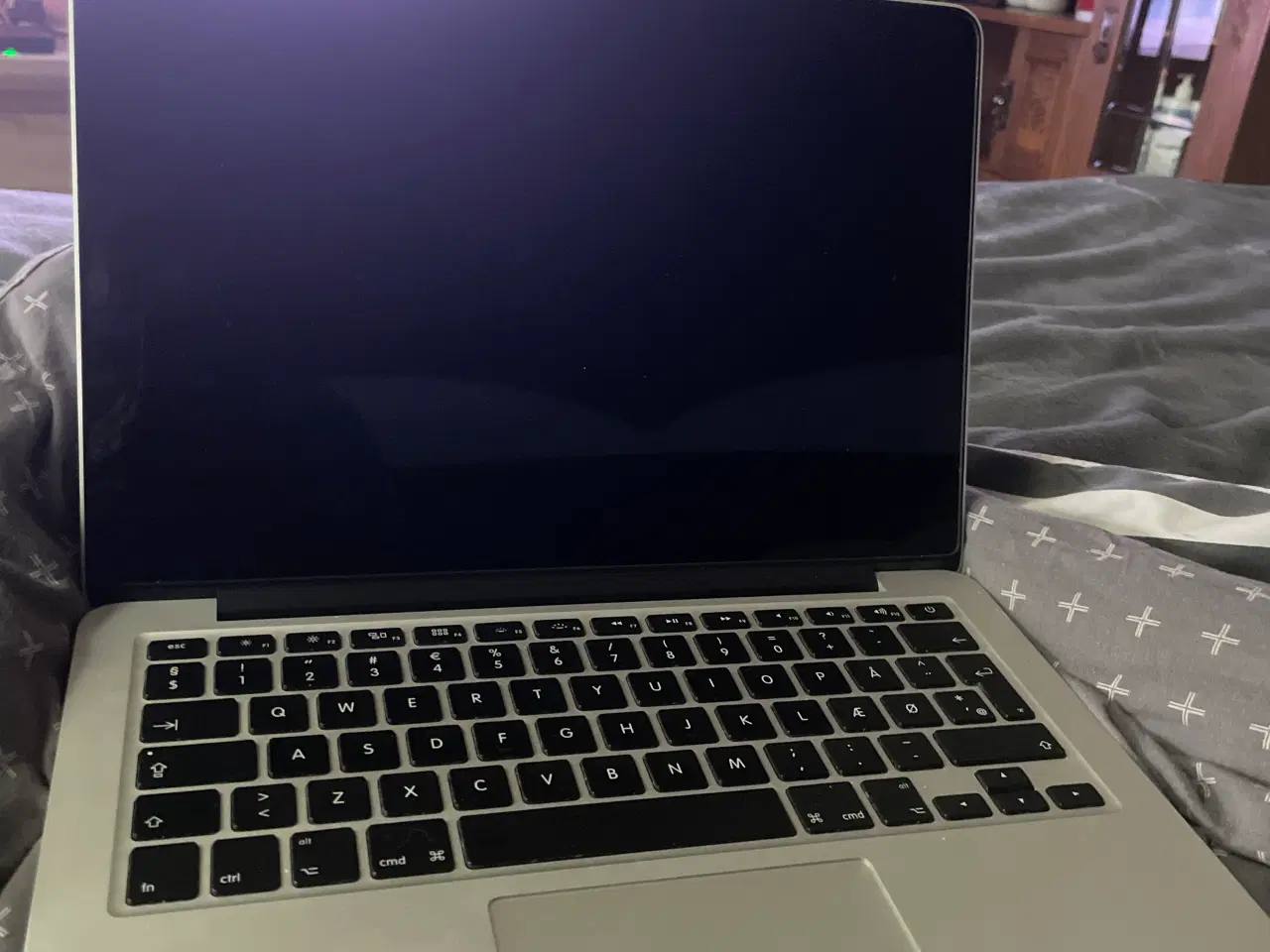 Billede 1 - MacBook pro fejler ikke noget lader med til 