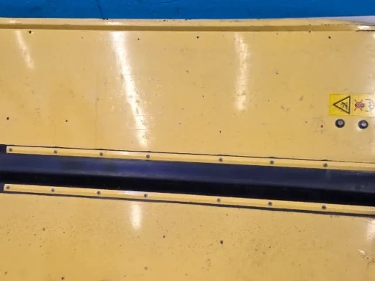 Billede 13 - New Holland TF44 Skærm 84001160