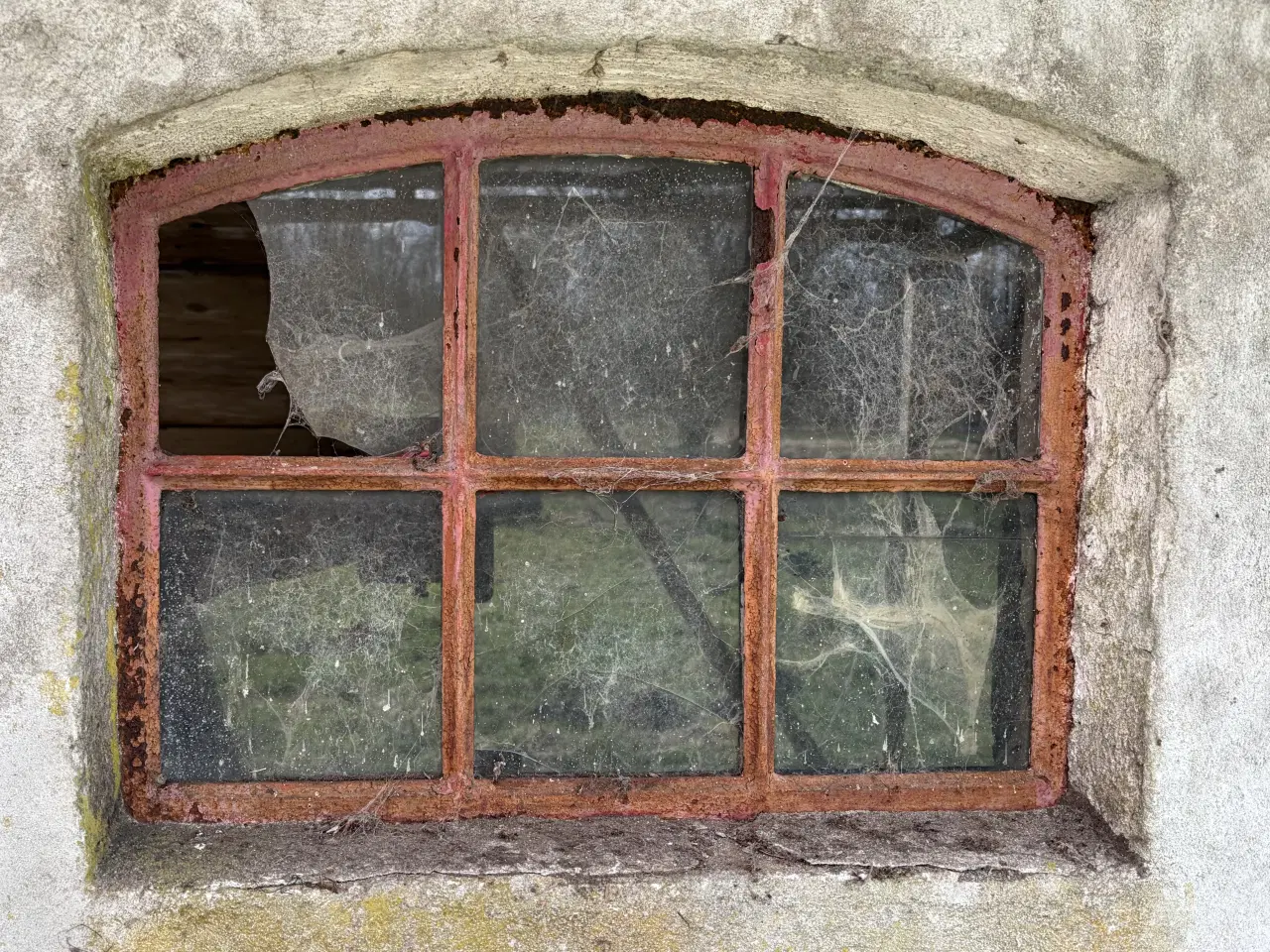 Billede 8 - Støbejern sprossede staldvinduer