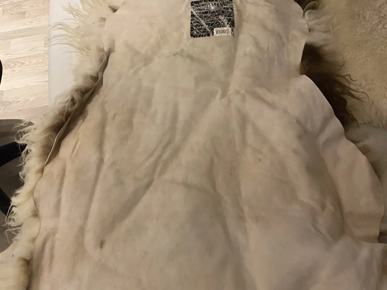 Billede 3 - 2 ægte skind 