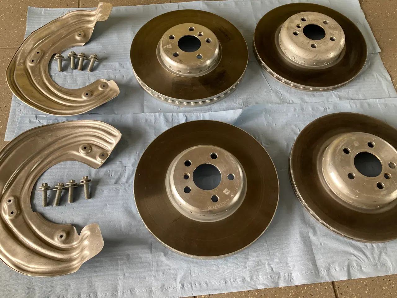 Billede 10 - BMW fabriksnye M-Sport bremser, komplet sæt.