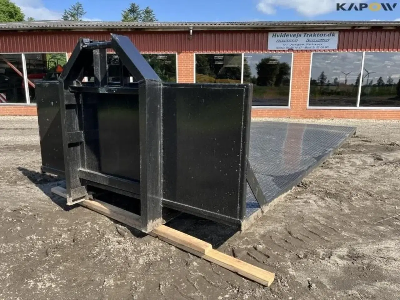 Billede 1 - - - - Fladlad med kroghejs