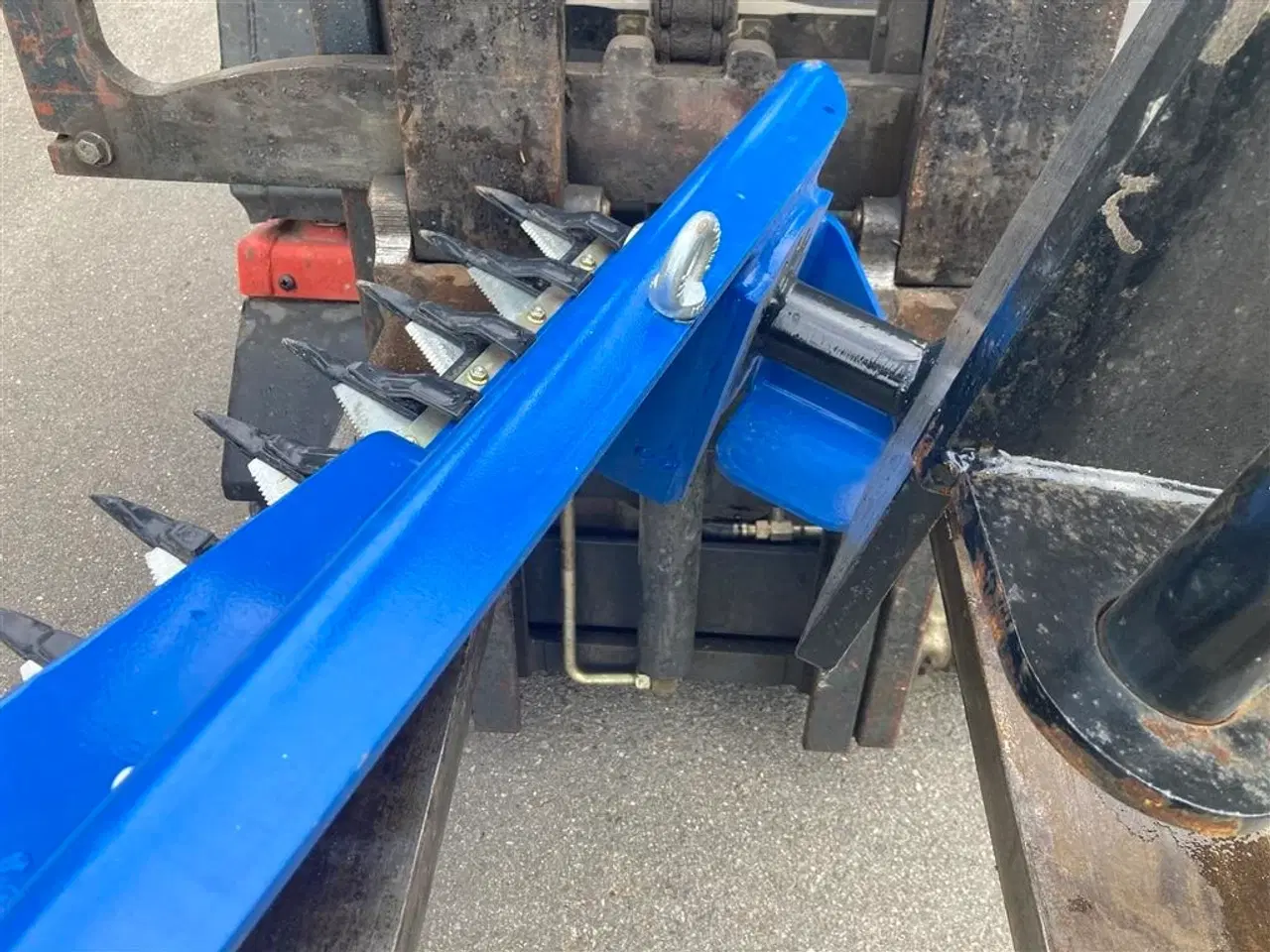 Billede 15 - Auger Torque T 150 Monteret med ophæng der passer på Hydrema skift