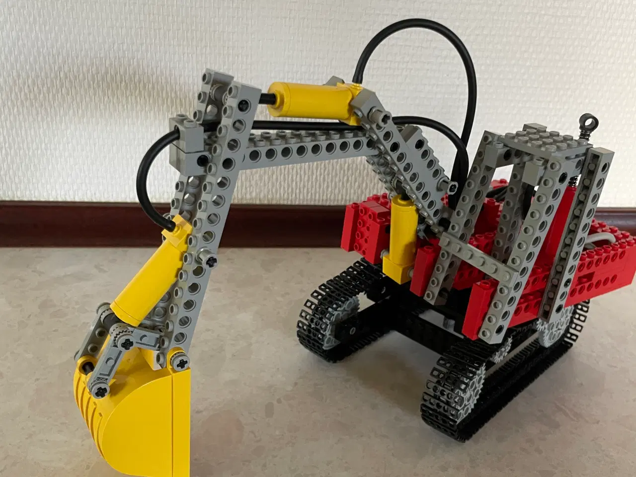 Billede 3 - 8851 Lego Technic Pneumatic Gravmaskine 