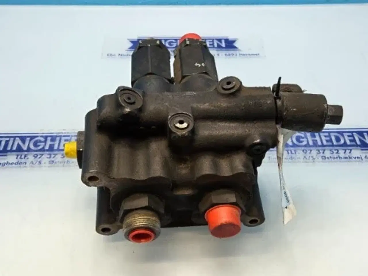 Billede 21 - New Holland CR9090 Styreventil 84800289