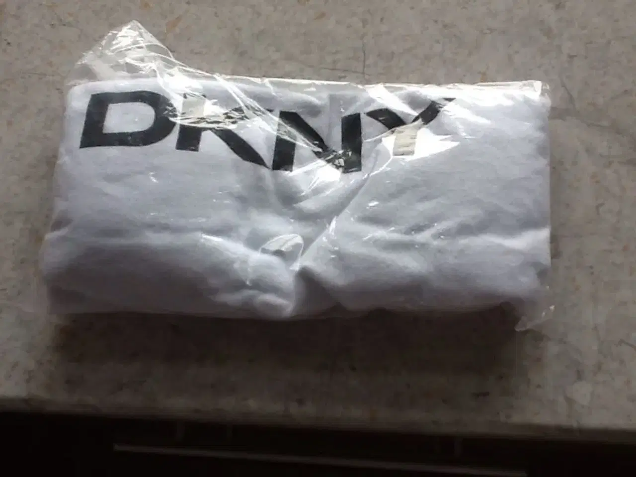 Billede 3 - DKNY taske