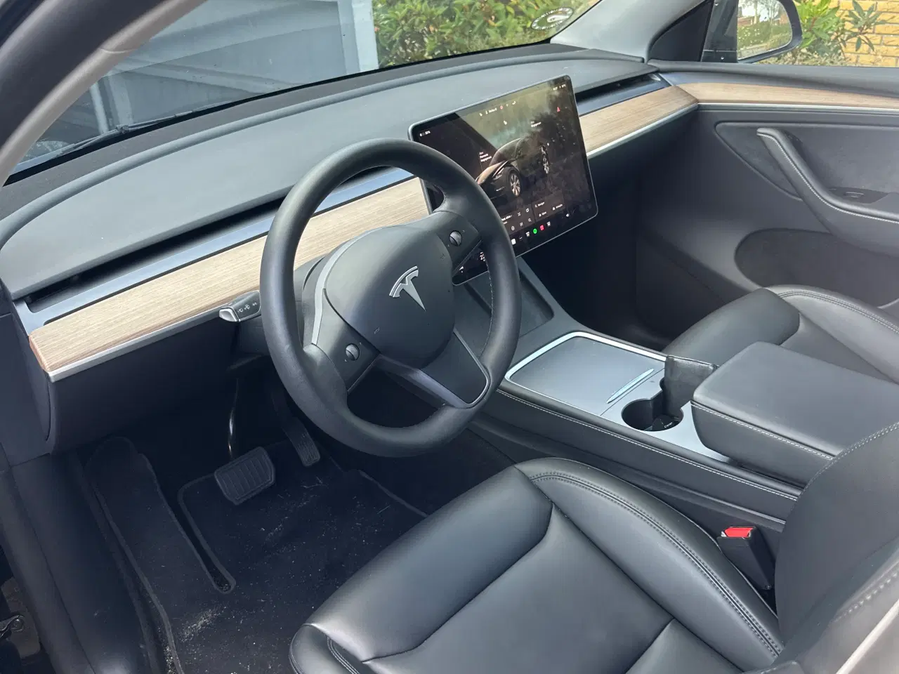 Billede 3 - Tesla Model Y LR sælges