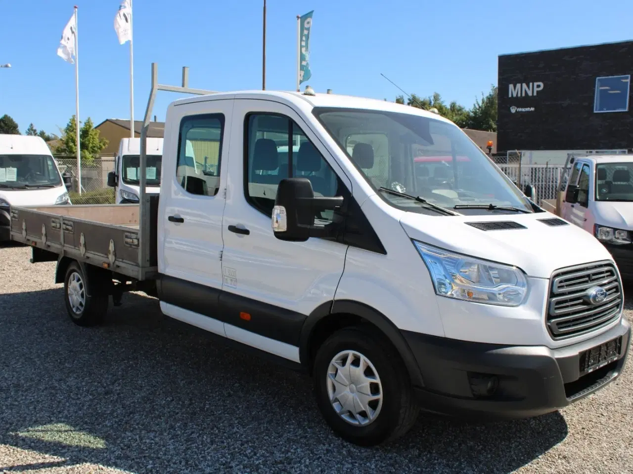 Billede 2 - Ford Transit 350 L4 Chassis 2,0 TDCi 170 Mandskabsvogn m/lad RWD