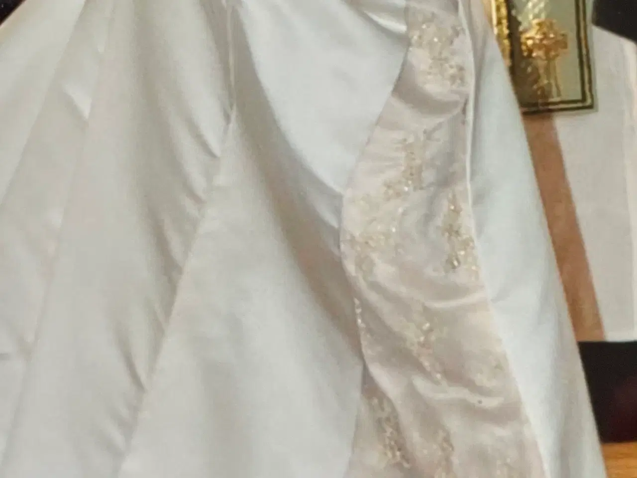 Billede 3 - Smuk champagnefarvet/cremefarvet brudekjole&Bolero