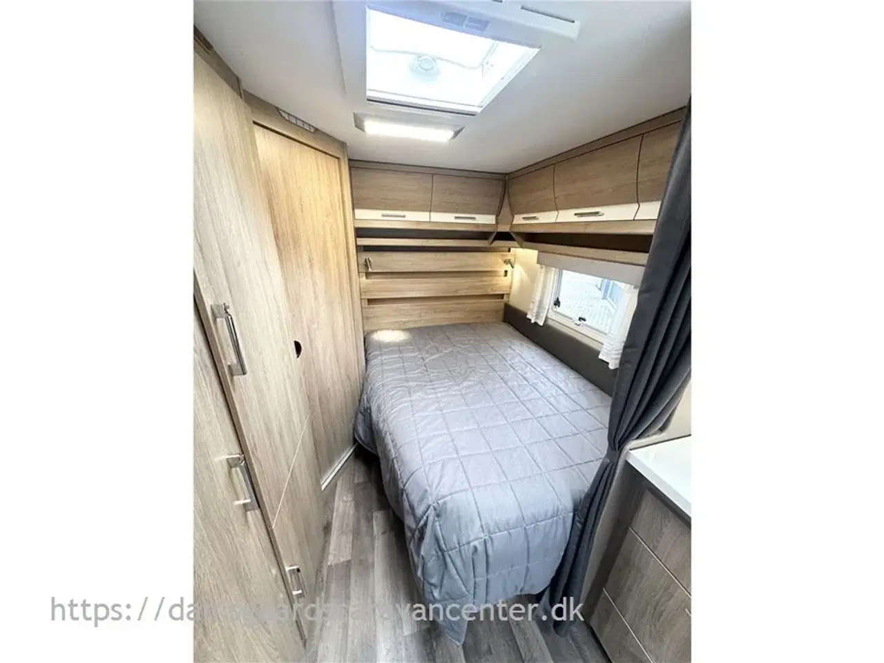 Billede 18 - 2019 - Kabe Classic 520 XL KS   Fransk seng-Alde-Gulvvarme-Mover-El markise