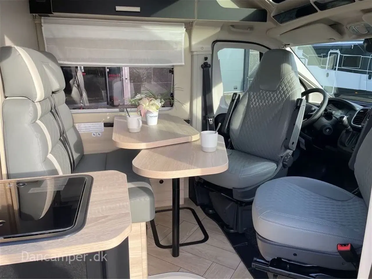 Billede 18 - 2026 - Chausson V697 Sport Line Super vintercamper, 140 HK, 8-trins automatgear, adaptiv fartpilot. Tilbehørs-, Connect-, Safety- og Artic pakke m.m.m..