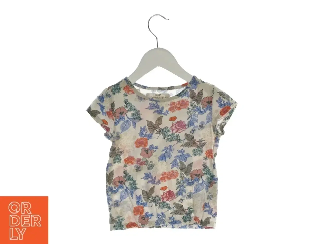Billede 1 - T shirt fra H&M (str. 98-104)