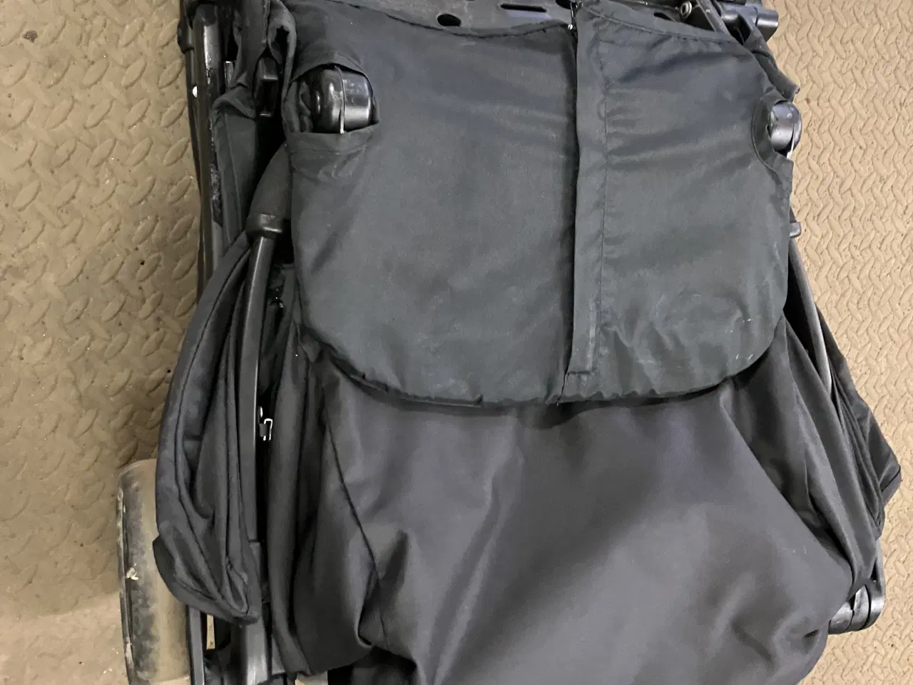 Billede 3 - Joie rejse klapvogn 