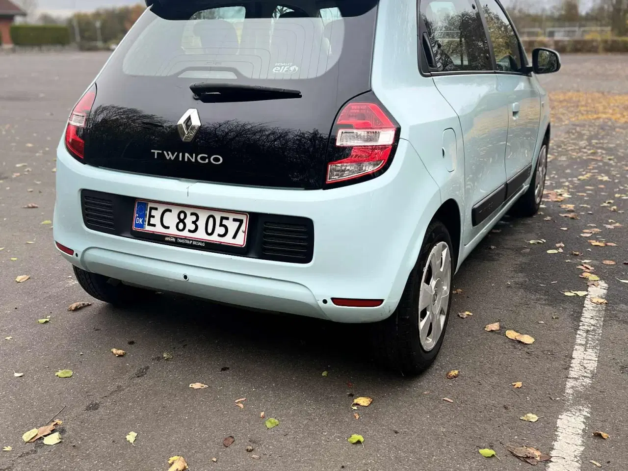 Billede 5 - Top udstyret 5-dørs Renault Twingo med LAV KM