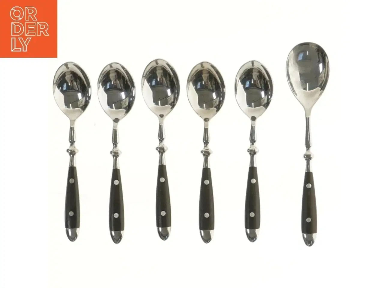 Billede 1 - Sæt af skeer med sorte håndtag (str. 6 styk, 19-21,5 cm)