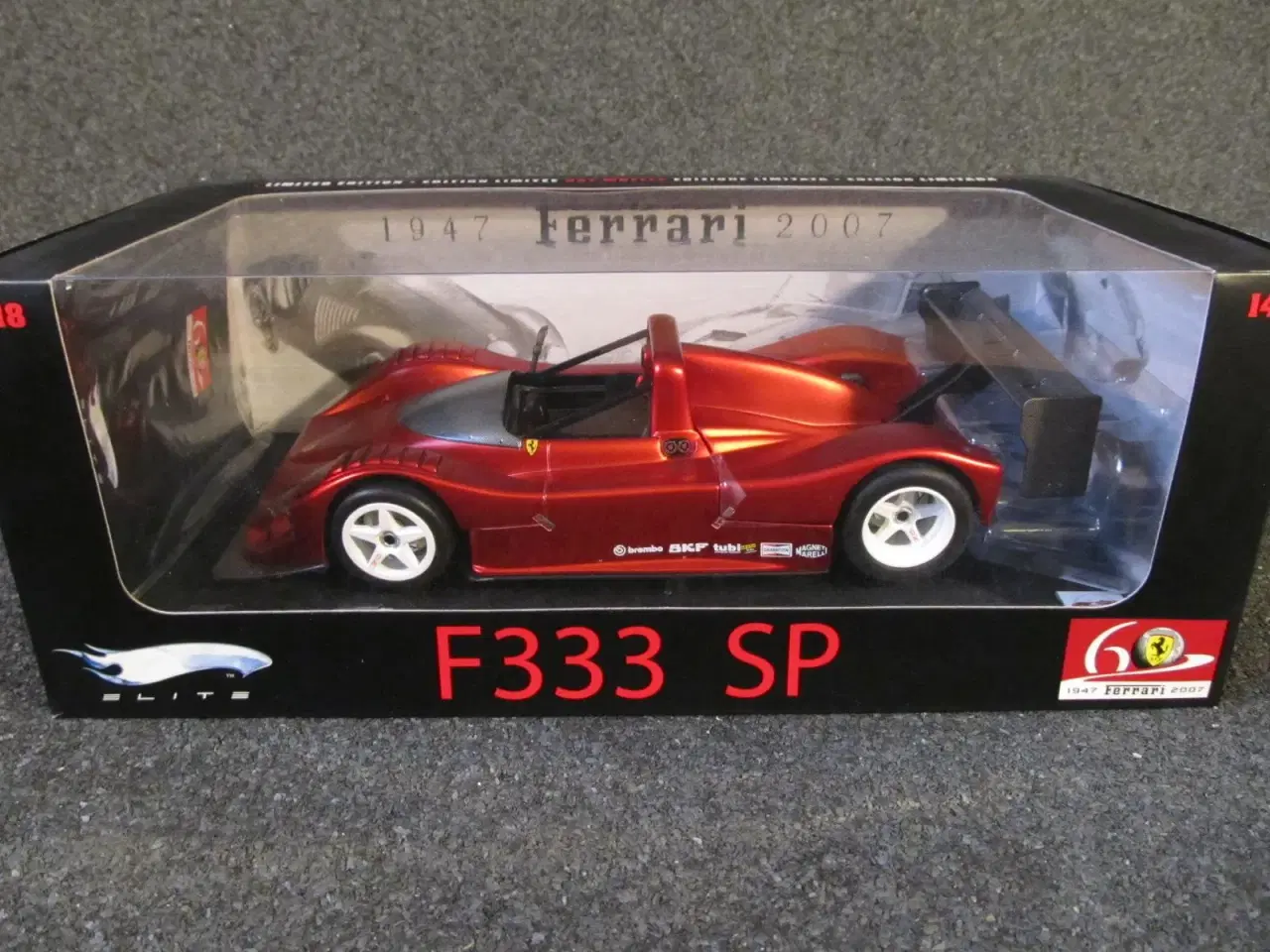 Billede 2 - 1993 Ferrari F333 SP 1:18  Limited Editi
