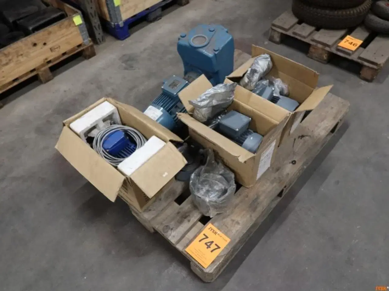 Billede 1 - PARTI RESERVEDEL