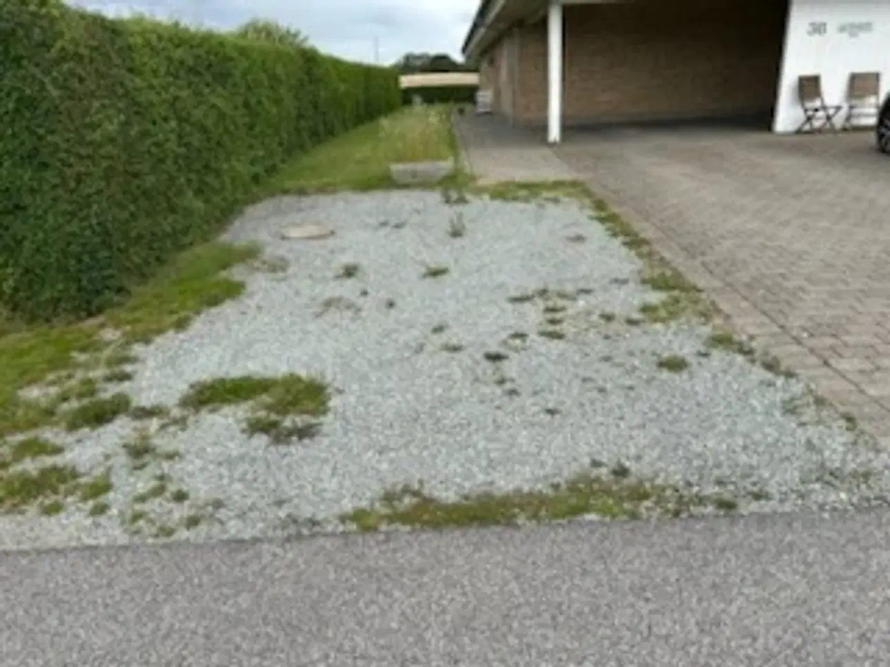 Billede 2 - Granit skæver - grå - gives væk
