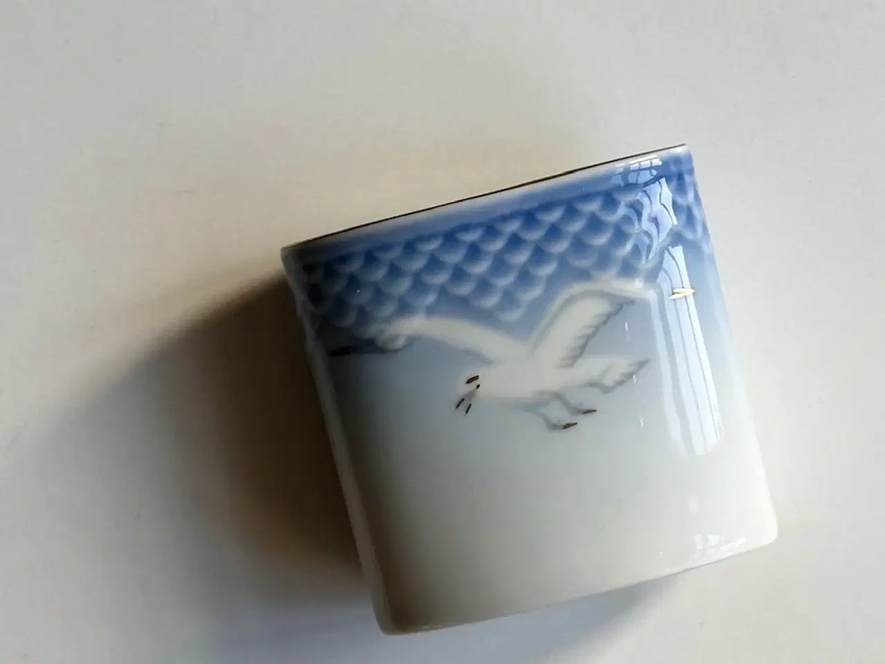 Billede 3 - Bing og Grøndahl, mågestel m guld, nr. 369