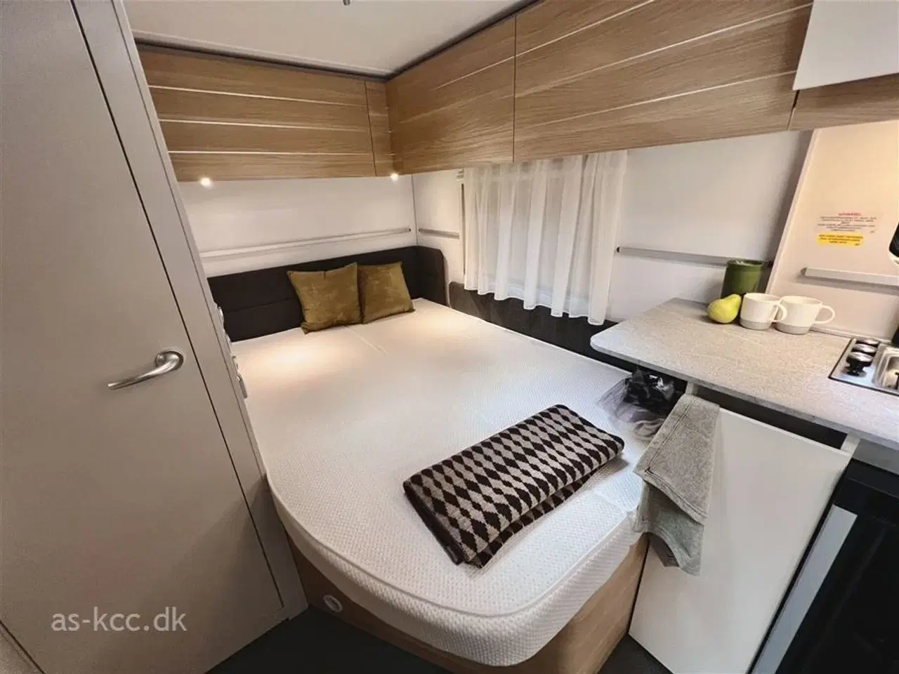 Billede 8 - 2022 - Adria Adora 472 UP    Adria Adora 472 UP 4 sovepladser, 4 siddepladser.