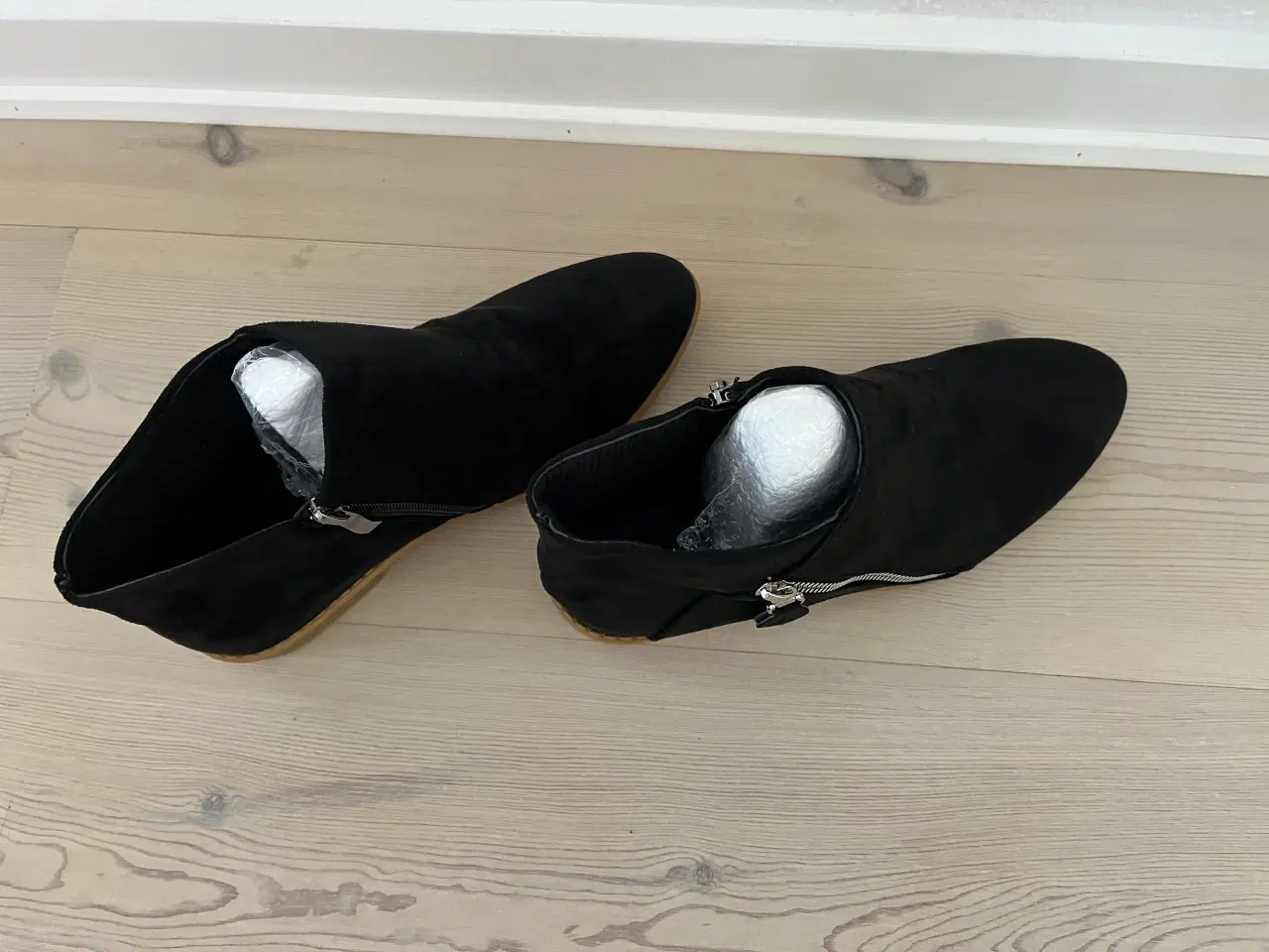 Billede 2 - Dame ankelstøvle str 38 