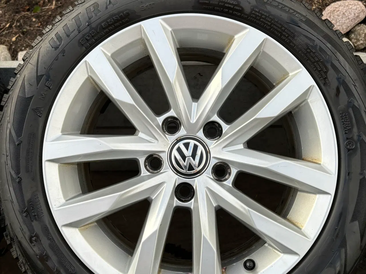 Billede 6 - Originale VW fælge til Passat/Golf med vinterdæk 