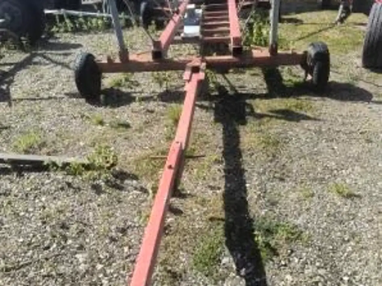 Billede 8 - Bådtrailer med kraftig ramme og gode dæk