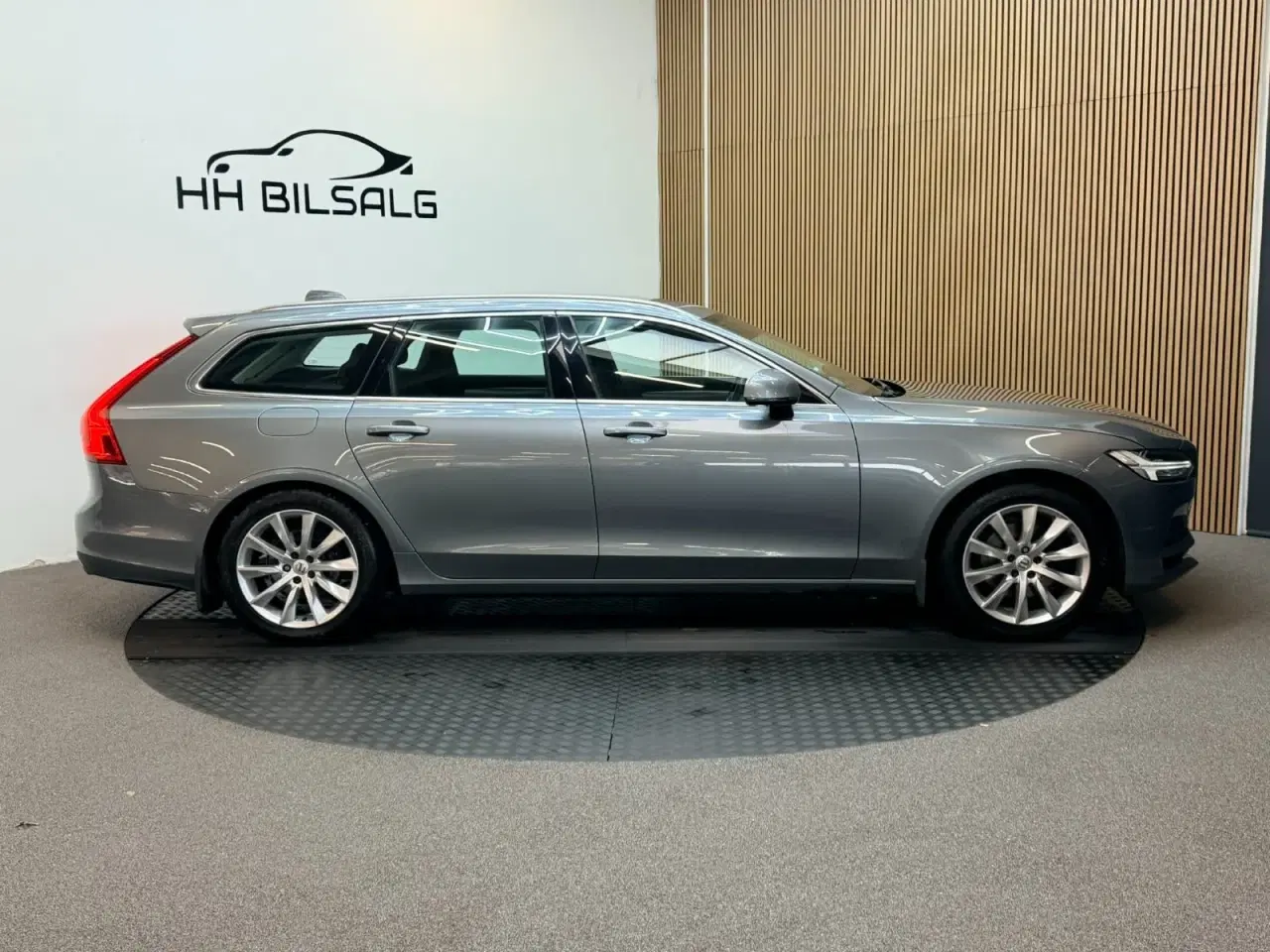 Billede 4 - Volvo V90 2,0 D4 190 Momentum aut.