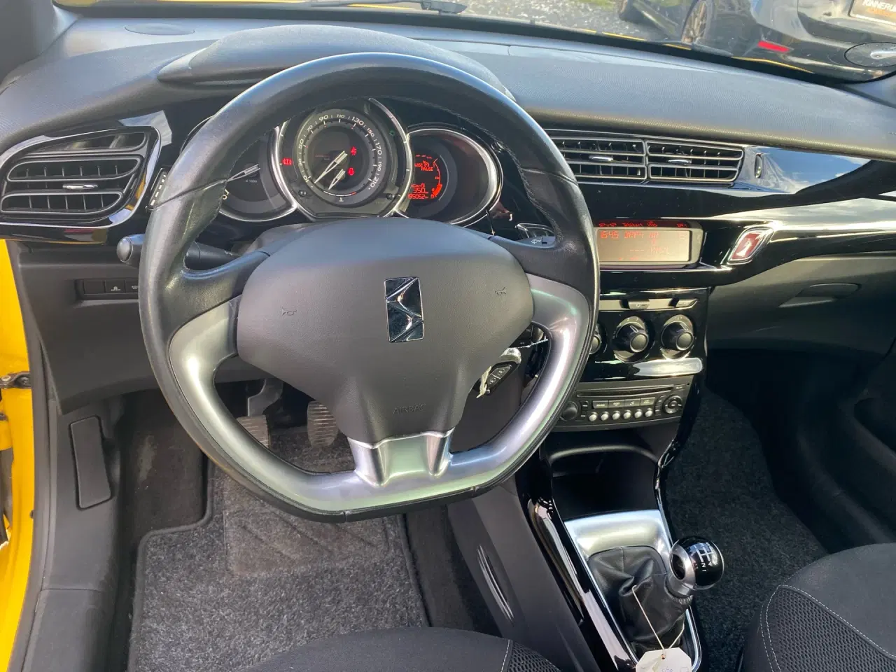 Billede 10 - Citroën DS3 1,6 e-HDi Style 92HK 3d