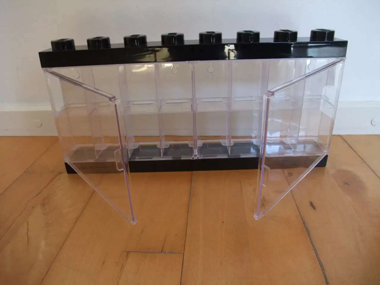 Billede 3 - Lego Minifigure Display Case 16