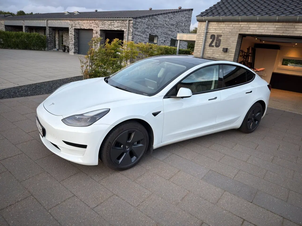 Billede 3 - Tesla Model 3  Standard Range+ RWD