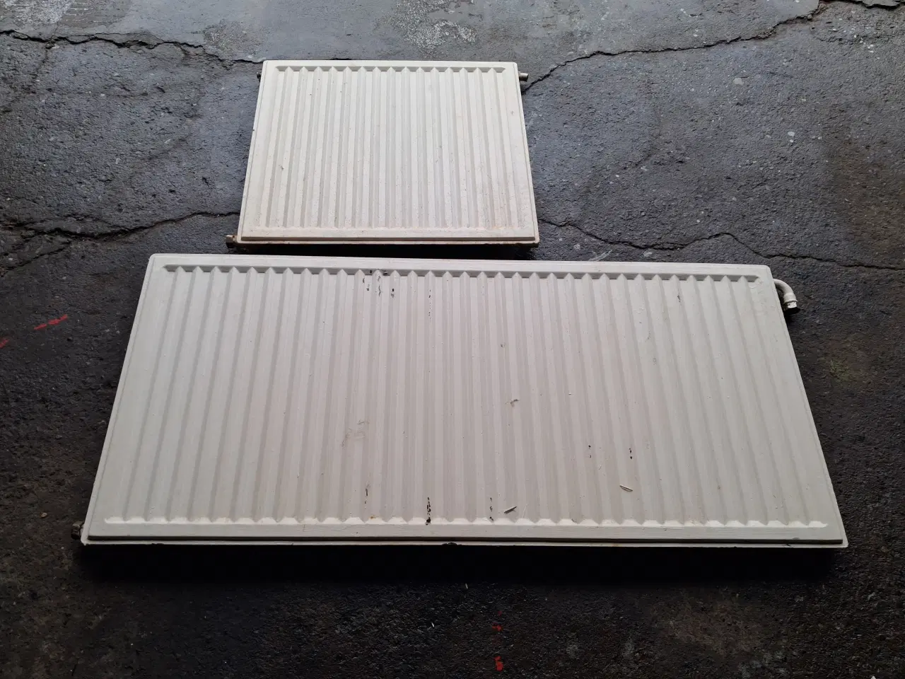 Billede 1 - Radiatorer 55 x 55 og 55 x 120 cm, enkelte