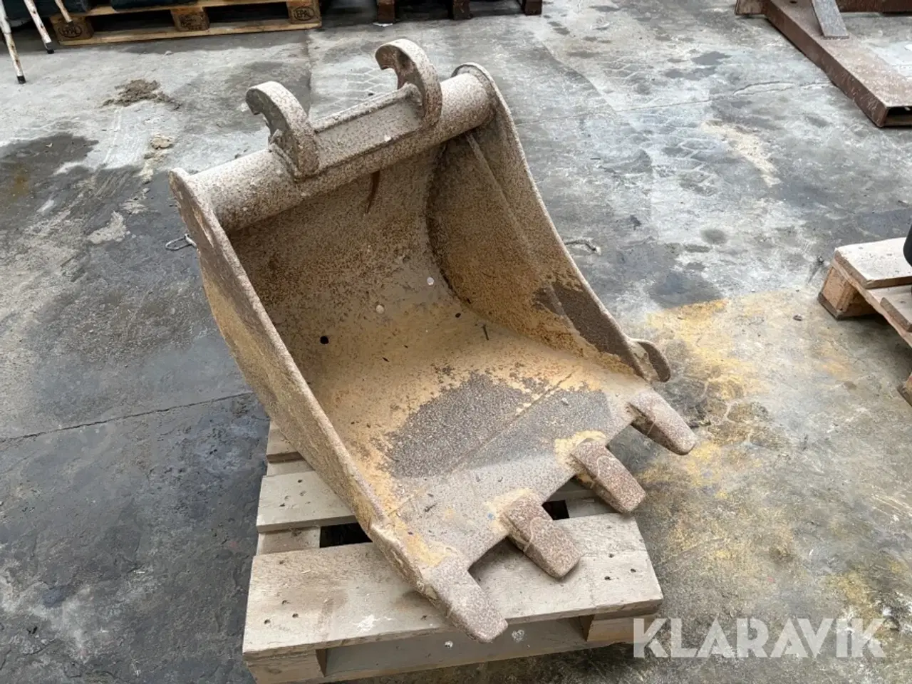 Billede 3 - Graveskovl med tænder