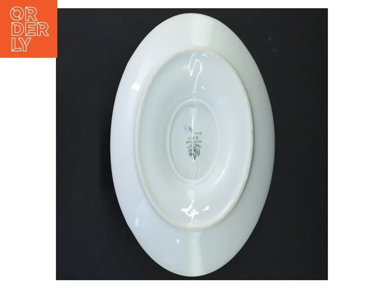 Billede 3 - Porcelæns sauceskål på fod fra B&G (str. 24x11 cm)