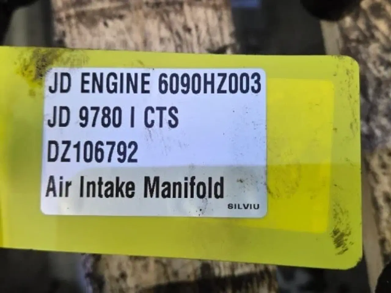 Billede 2 - John Deere 6090HZ003 Dæksel DZ106792